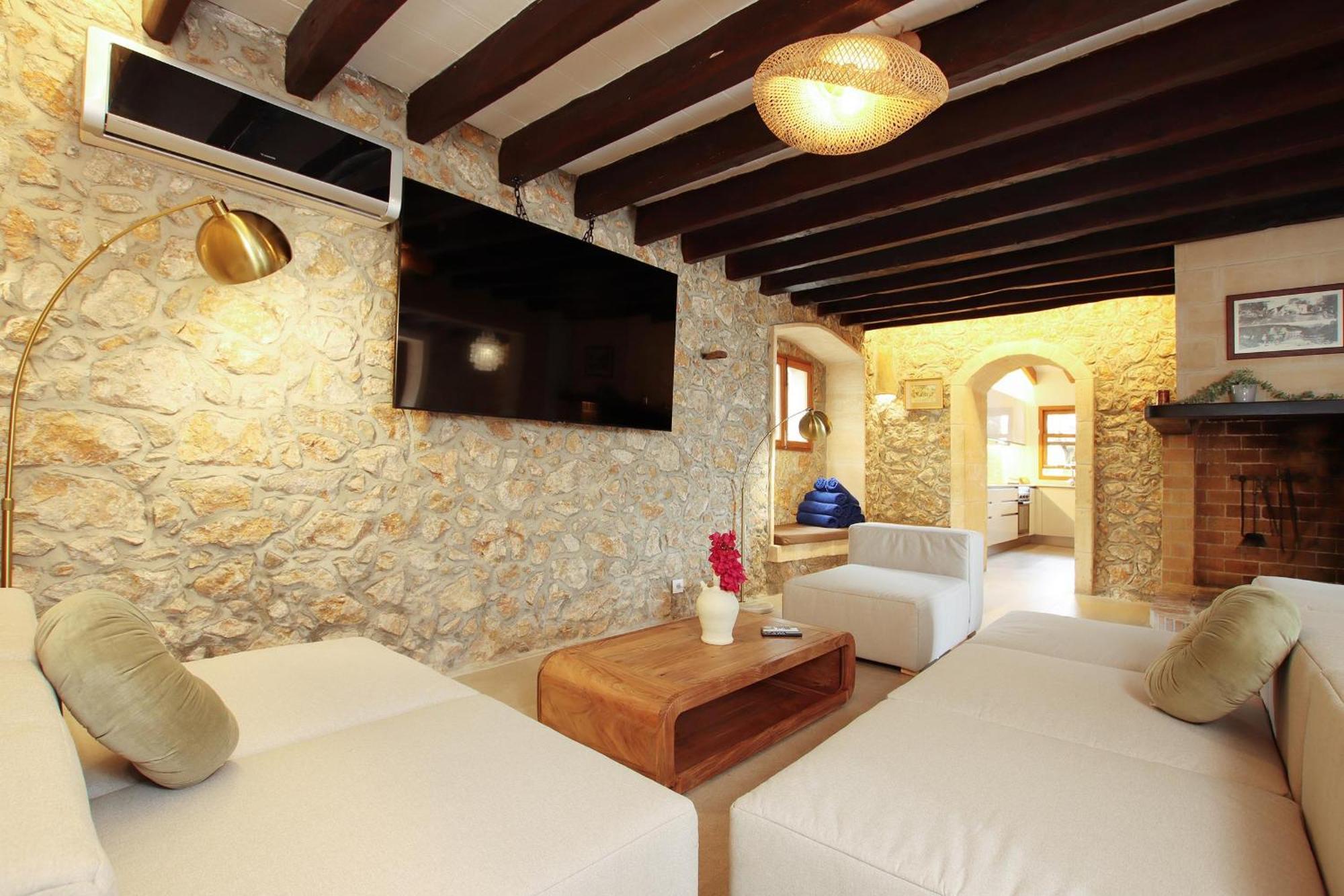 Villa Alordes Pollença Exteriör bild