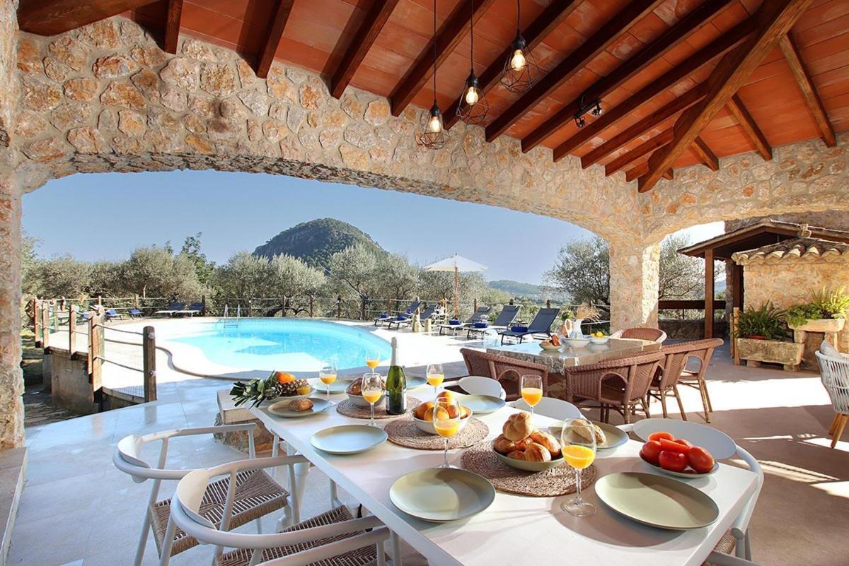 Villa Alordes Pollença Exteriör bild