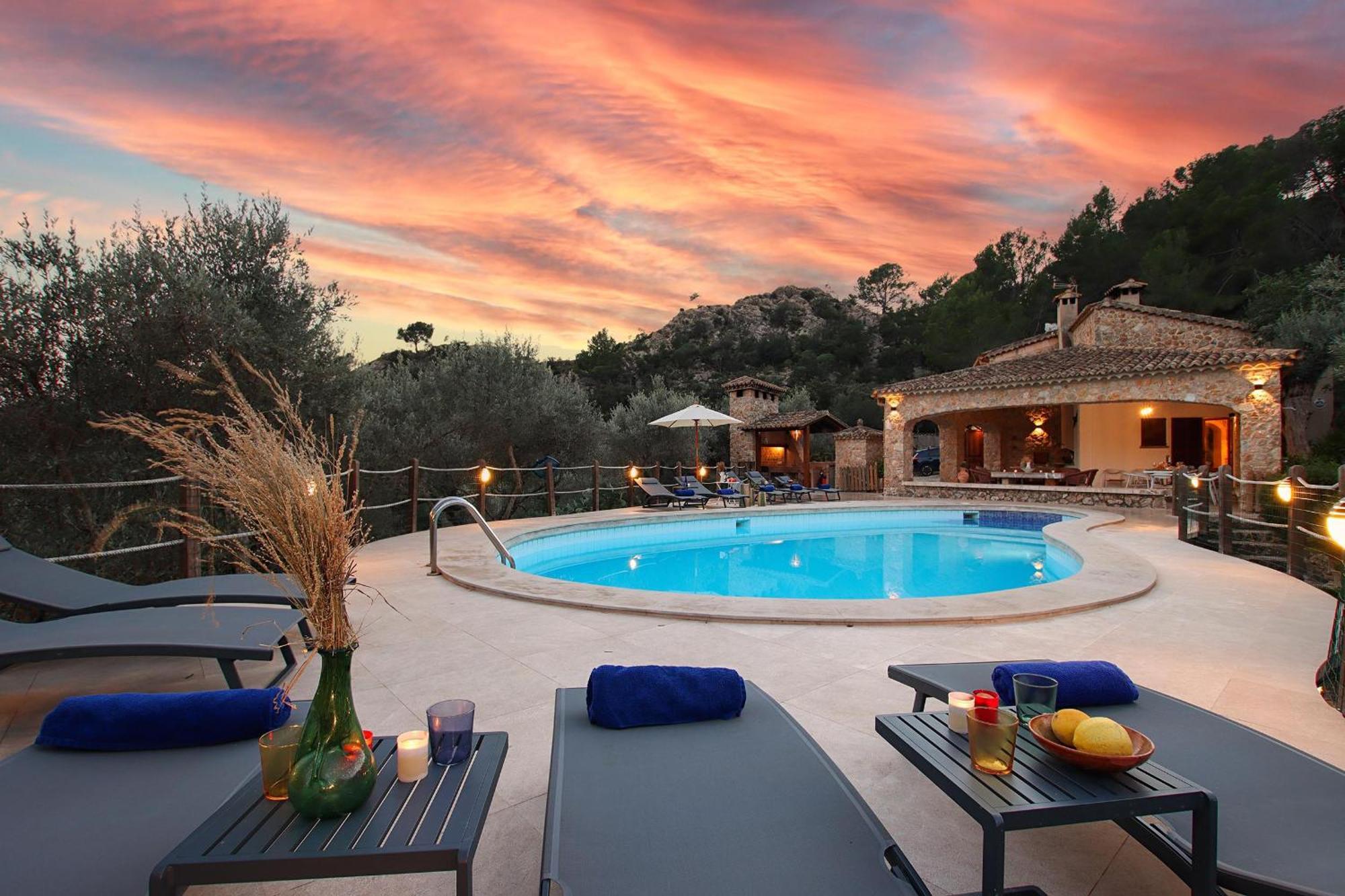 Villa Alordes Pollença Exteriör bild
